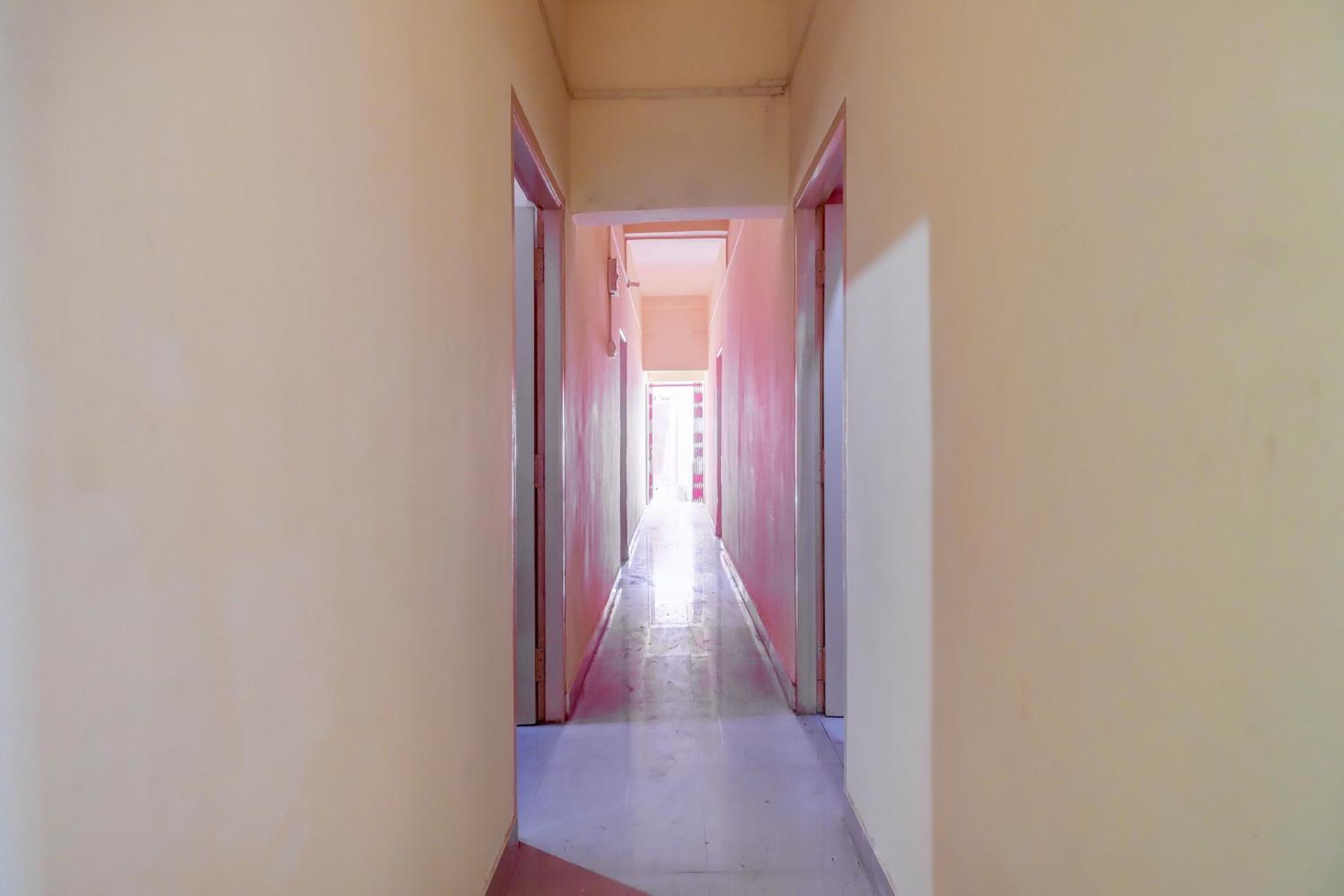 Hotel O Sidhu Kanhu & Banquet Ranchi Extérieur photo